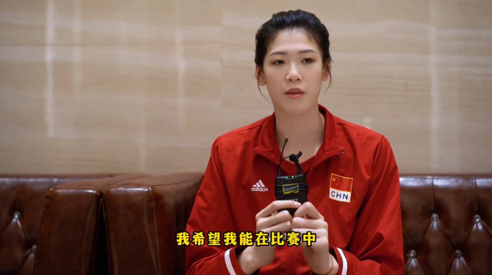 格伦·克洛斯、莎拉·保罗森、泰亚娜·泰勒、金·卡戴珊、妮... 法鲨归来！
